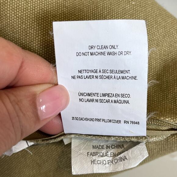 ED Ellen Degeneres Dachshund Dog Accent Throw Pillow 20X20 Tan Embroidered Zip - Picture 9 of 12